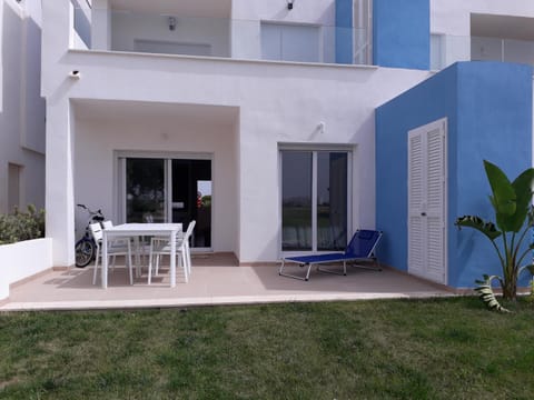 Garden, Balcony/Terrace