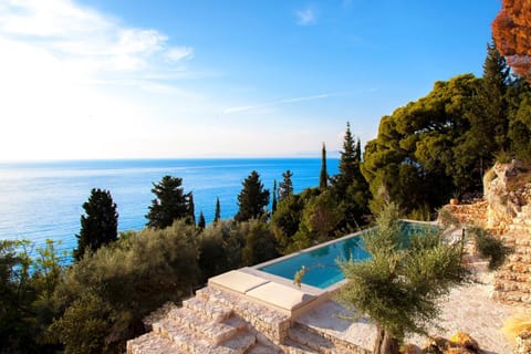 Sea view, Swimming pool