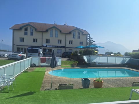 Garden, Pool view, Pool view, Swimming pool, Swimming pool, Swimming pool