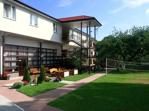 Paleo standard Campground/ 
RV Resort in Wladyslawowo