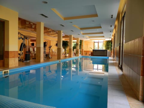 Spa and wellness centre/facilities, Swimming pool