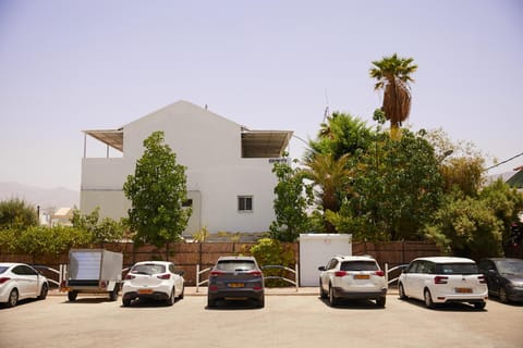 Property building, Parking
