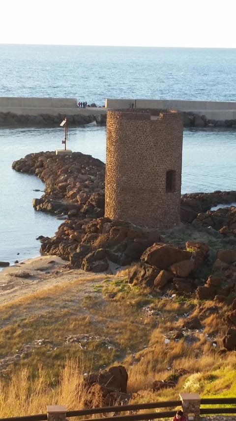 La tartaruga spiaggiata - Bilocale centrale a pochi metri dalla spiaggia Apartment in Castelsardo