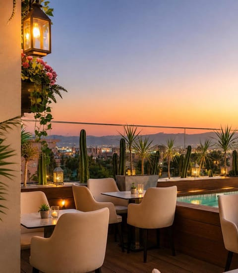 Solarium, Balcony/Terrace, Pool view, Swimming pool
