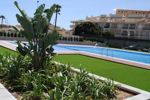Property building, Garden view, Swimming pool