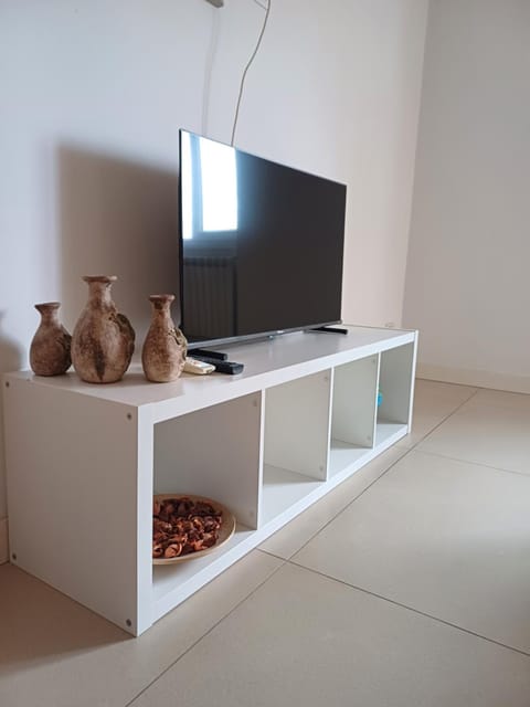 TV and multimedia, Evening entertainment