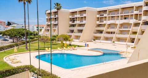 Property building, Pool view