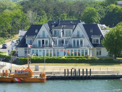 Lotsenhaus/Ostseetörn Apartment in Mecklenburg-Vorpommern, Germany