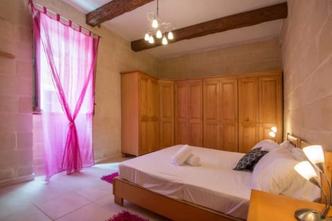 Valletta Grand Central House in Valletta