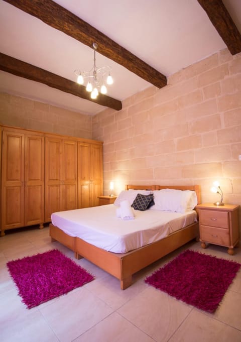 Valletta Grand Central House in Valletta