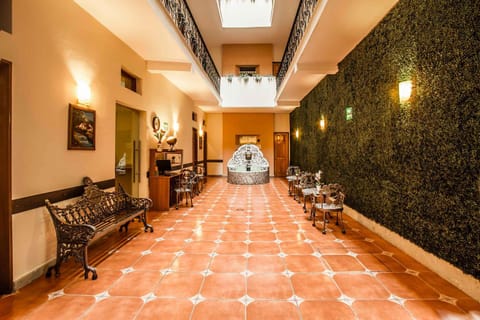 Lobby or reception, Decorative detail