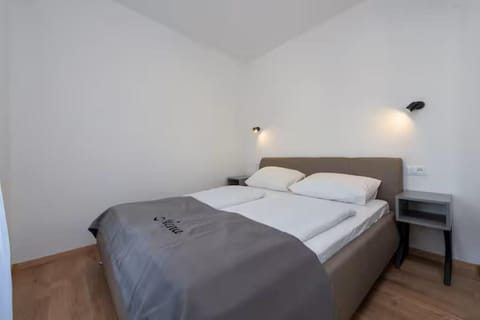 Quiet Bay Getaway Apt Mona 5 7 and 8 Vacation rental in Šibenik-Knin County, Croatia