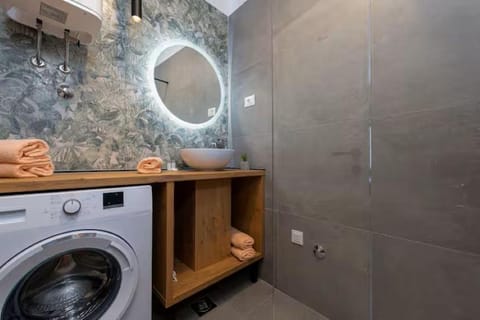 Quiet Bay Getaway Apt Mona 5 7 and 8 Vacation rental in Šibenik-Knin County, Croatia