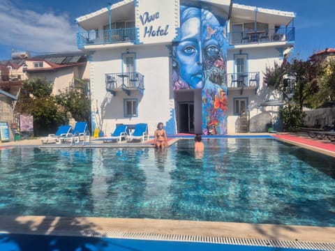 Property building, Swimming pool