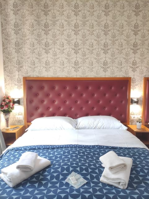 View (from property/room), Bedroom, towels