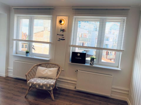 Apartament BIAŁA SOWA - WEIßE EULE Apartment Apartment in West Pomeranian Voivodeship, Poland