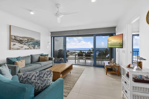 Living room, Sea view