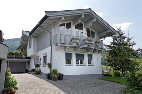 Property building, Day, Summer