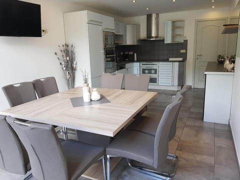 Aux bains de la Semois House in Wallonia, Belgium