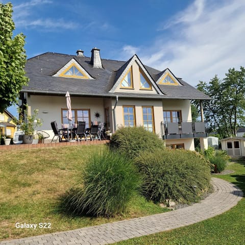 Property building, Garden view