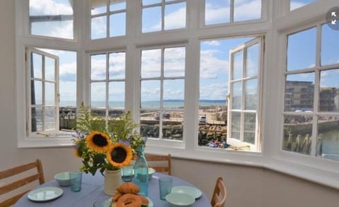 Natural landscape, Dining area, Sea view, Sea view, Sunset