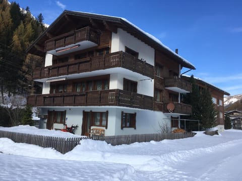 Property building, Winter
