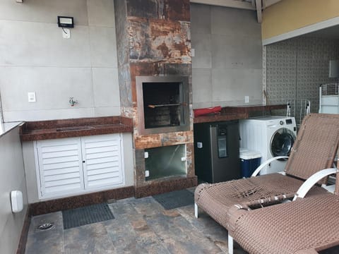 Vista mar, duplex a 20 mts praia do forte, banheira e wifi Apartment in Cabo Frio