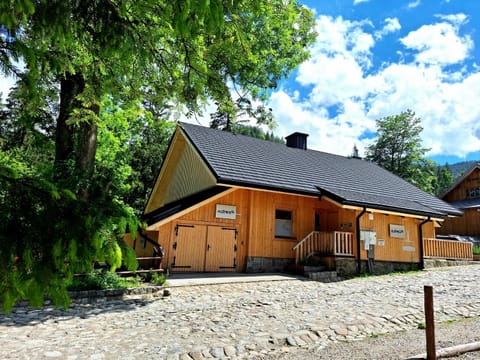 Property building, Mountain view