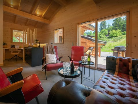 View (from property/room), Living room, Seating area