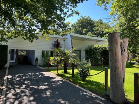 Property building, Natural landscape, Garden view
