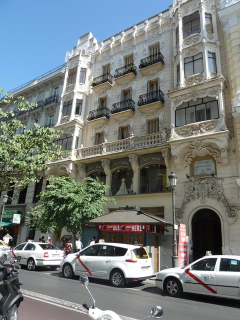 Property building, Day