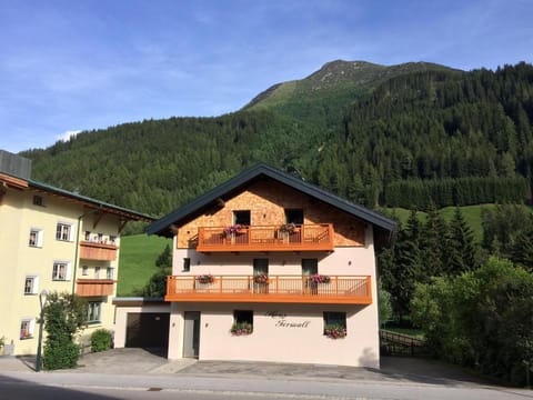 Facade/entrance, Autumn