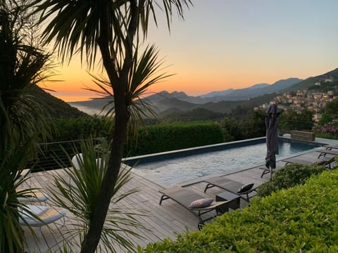Pool view, Sea view