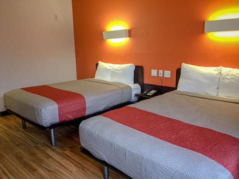 Photo of the whole room, On site