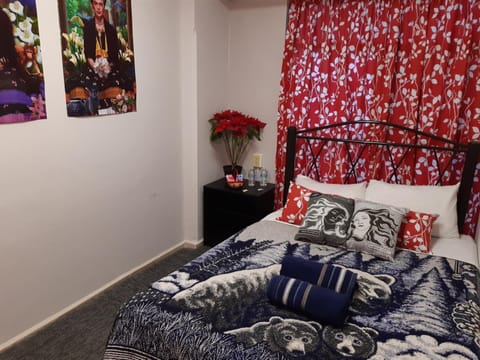 Bed, Photo of the whole room