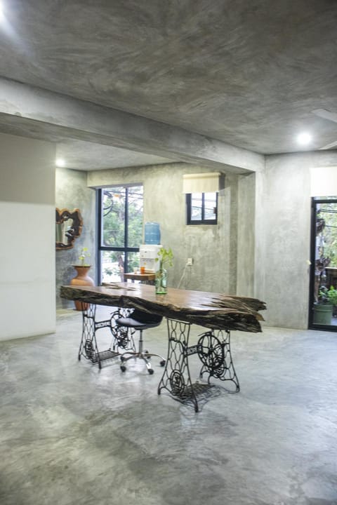 Madre Tierra Hotel & Coworking Hostel in Puerto Escondido