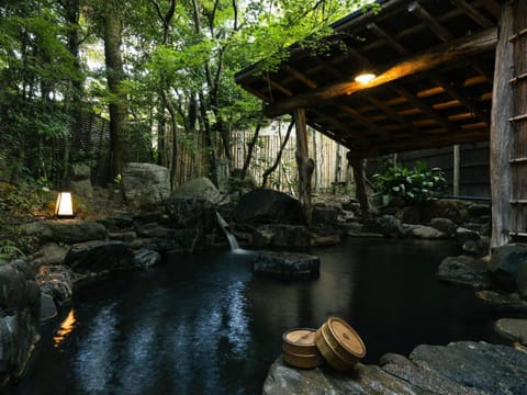 Open Air Bath