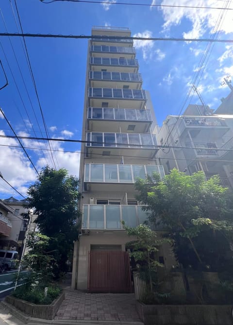 Property building, Facade/entrance