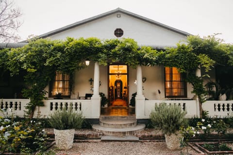 Facade/entrance, Garden