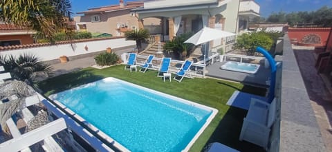 Garden, Hot Tub, Swimming pool