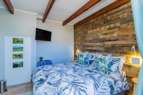 Protea Room Franschhoek Central Apartment in Franschhoek