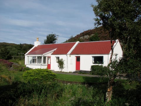 Property building, Patio, Garden
