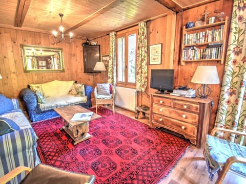 Chalet rénové à Morzine avec 5 chambres, parking et WIFI - FR-1-524-3 Chalet in Montriond