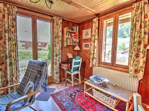 Chalet rénové à Morzine avec 5 chambres, parking et WIFI - FR-1-524-3 Chalet in Montriond