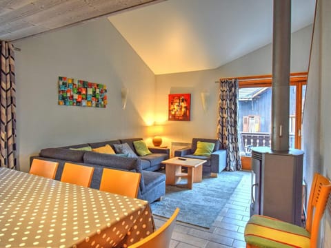 Duplex élégant proche centre Morzine, parking, wifi - FR-1-524-9 Apartment in Les Gets