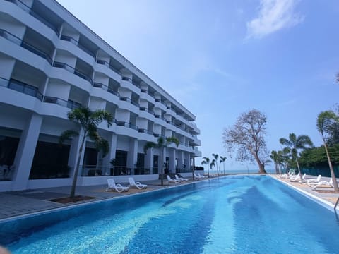 Pool view, Swimming pool, Swimming pool