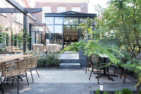Garden, Balcony/Terrace