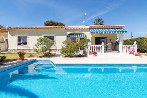 Property building, Pool view, Swimming pool