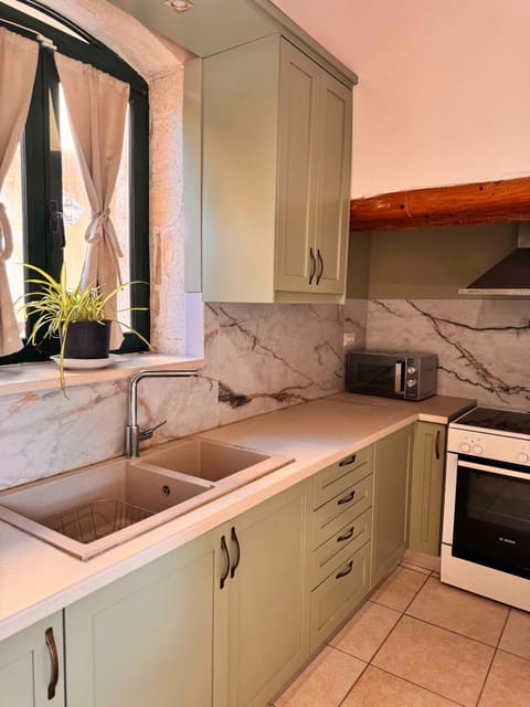 Skandalis Apartments with pool Apartment in Crete