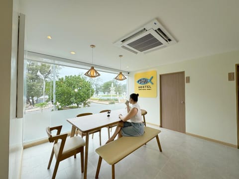 View (from property/room), Living room, microwave